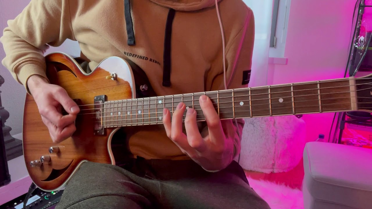 Roberto Barlocci playing the main riff of Born to Be Wild by Steppenwolf on electric guitar
