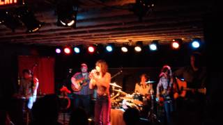 Nicki Bluhm and The Gramblers - Ravenous