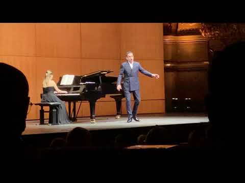 Juan Diego Florez, 'Meco all'altar di Venere... Me protegge, me difende', Norma (Bellini)