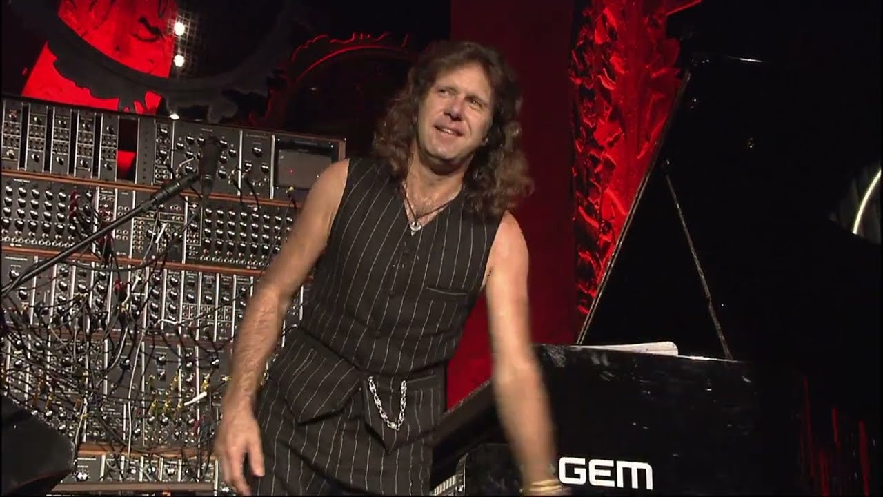 Emerson, Lake & Palmer - Honky Tonk Train Blues - YouTube