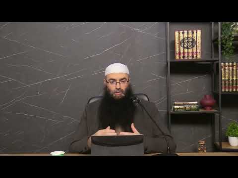 56) Esh-Sherh El-Mumti - Kapitulli i namazit (Si duhet të lutemi para se të japim selam në namaz?)