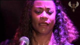 Tasha Taylor - Who's making Love  - live for Bluesmoose radio