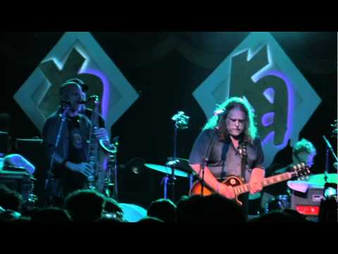 Galactic w/Haynes & Glover Brooklyn Bowl 2011 Can't You Hear Me Knockin'