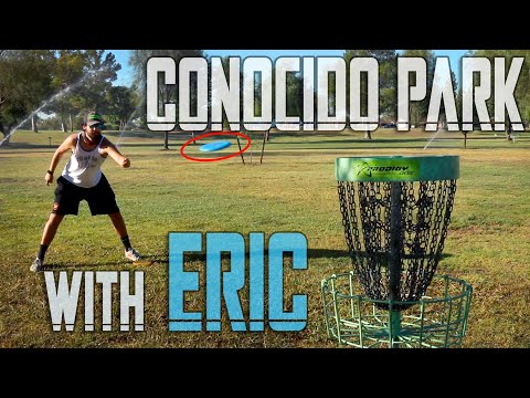 Eric and I play Conocido Disc Golf Park