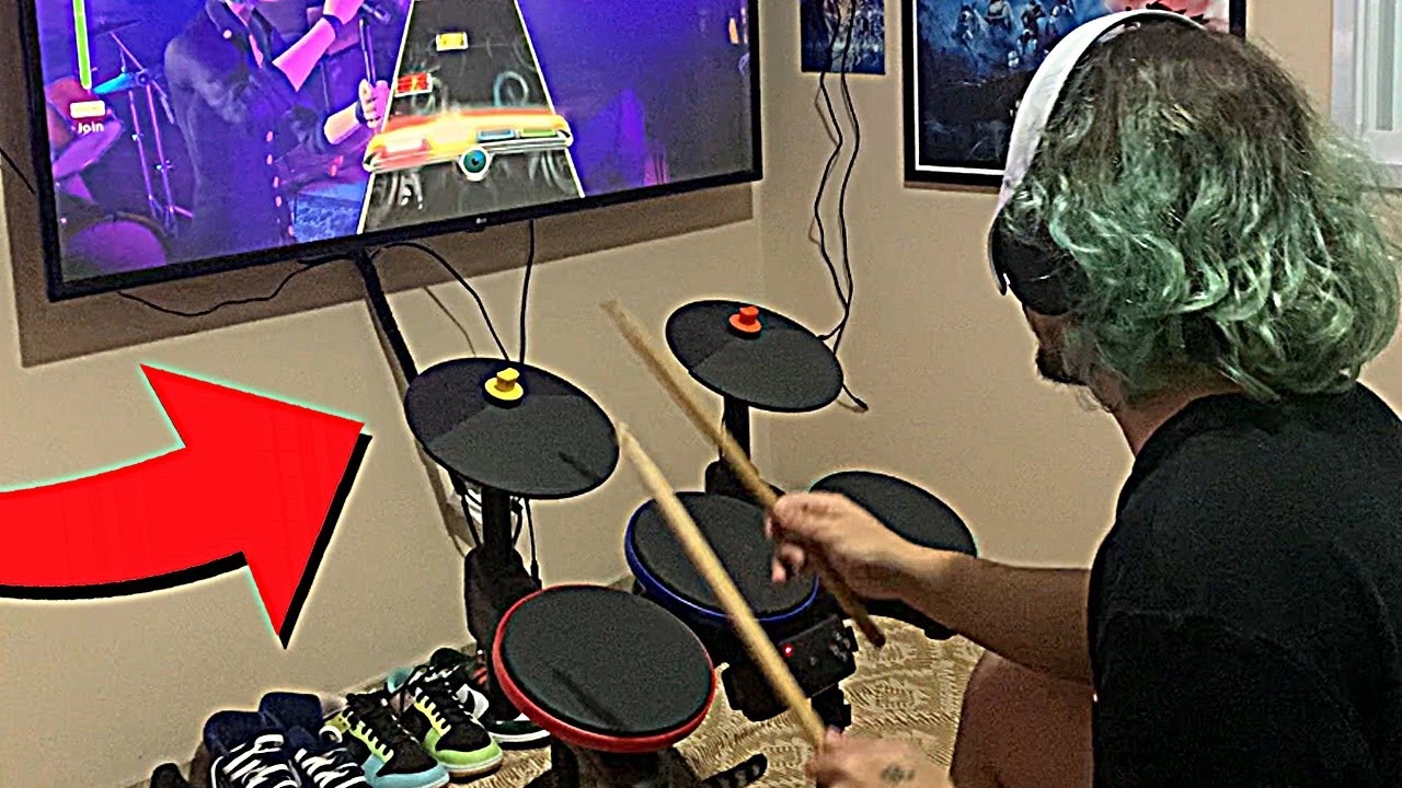 ERA MEU SONHO TER UMA DESSA.. bateria guitar hero