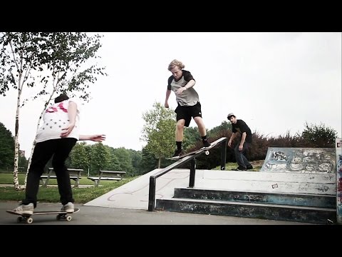 Flatspot Exclusive - Team Sparky Back 2 Back