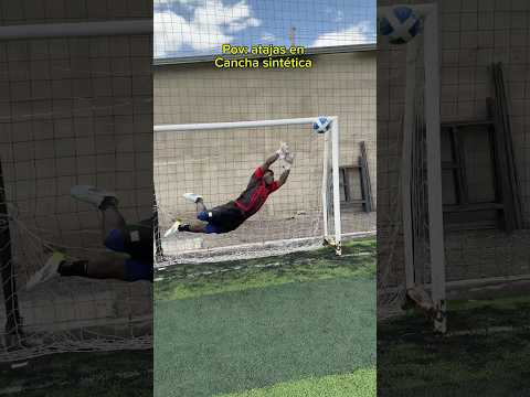 Mi mejor atajada Califícala 🕷️🧤 #futbol #humor #comedia #viralshort #risas #atajadas #colombia