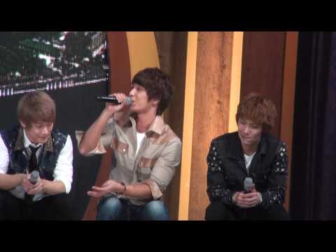 2012  09 25  FTIsland  Lotte Big Pleasure talk 1