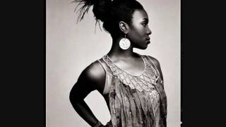 India Arie Pearls