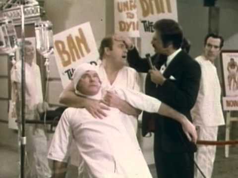 afbeelding The End (1978) TV Spot