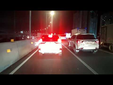 Skyway heavy traffic