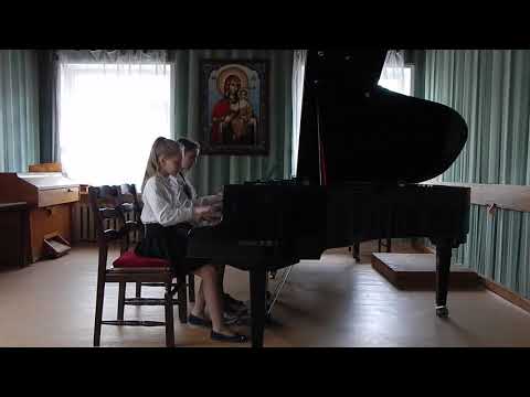 Волкова Светлана и Москвичёва Марианна