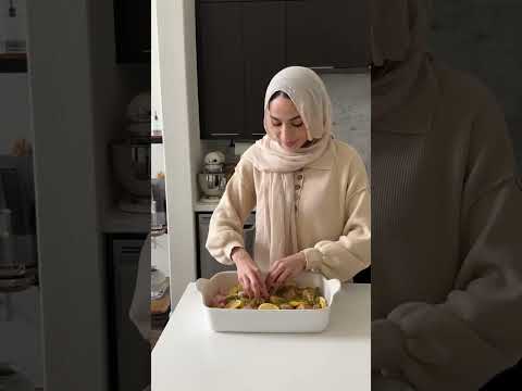 The easiest one pan dinner with chicken AND potatoes!!