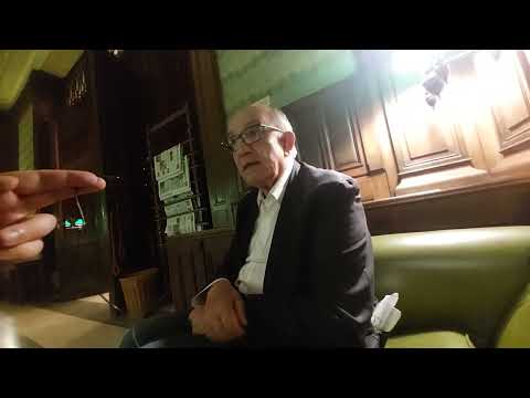 I poteri della maggioranza: intervista a Mario Tassone