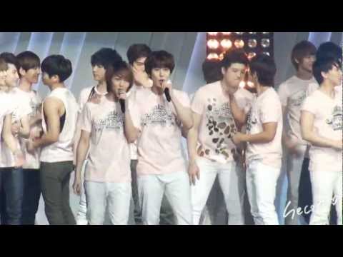 120520 SMTOWN LIVE in LA - 빛 (KYUHYUN)