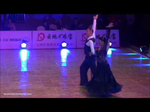 World Freestyle Standard 2012 - Semi-Final - Martin Dvorak & Zuzana Silhanova