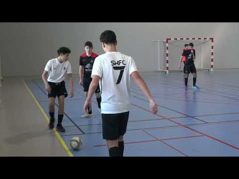 Match de football en salle  Saint Henri Futsal vs SMF u18 ligue