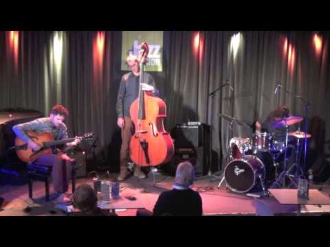 Tim Finoulst Trio - Joy