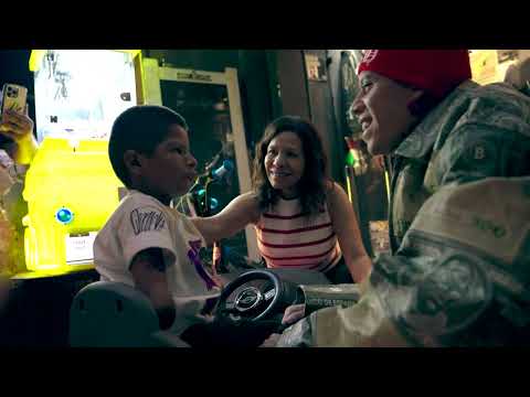 Santa Fe Klan y la Fundación "El Ángel Que Te Cuida" cumplen el sueño de Miguelito