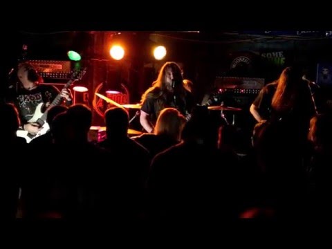 Dischord - Les Ténèbres / Angels' Inferno (live)