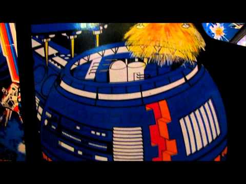 Lunar Lander (Atari 1979) - Classic Arcade Game Review