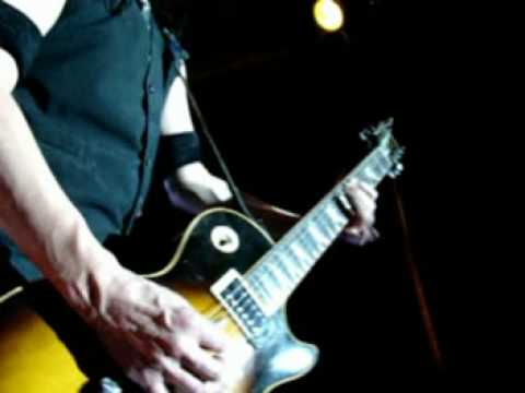 Alice Cooper - Dirty Diamonds