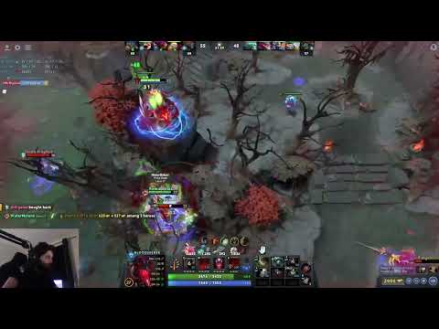 Gorgc stuck in cliff gets bullied