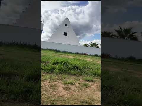 Conhecendo Zigurats, em Corguinho MS.  