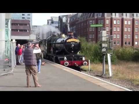 GWR Castle 5043 'Earl of Mount Edgcumbe' at Birmingham Snow Hill Railway Station Video