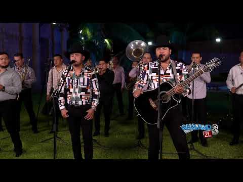 Los MyM De Martin y Manuel Ft. Banda Los Tierra Blanca - Que Se Vea (En Vivo 2022)