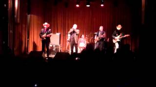 Dave & Phil Alvin & the Guilty Ones -- Key to the HIghway