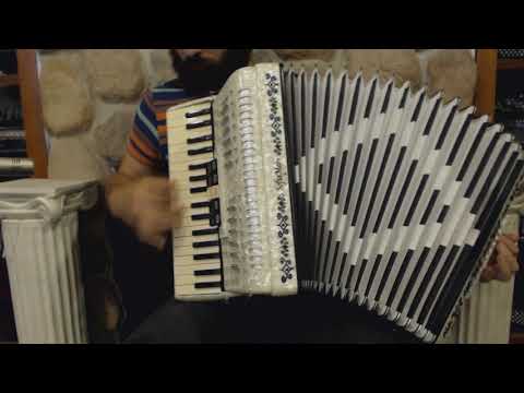 3476 - Cream SofiaMari Piano Accordion LMM 34 48 $499