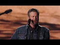 Blake Shelton - God's Country (ACM Awards 2019 Performance)