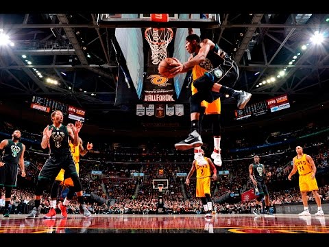Highlights: Bucks 95 - Cavs 102 (2/27/17)