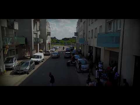 Douma  Kalash ( pas comme eux )