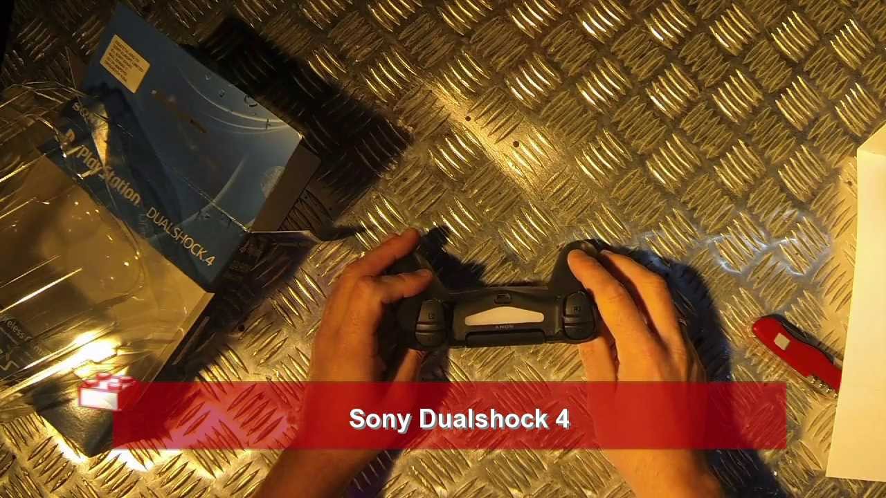 Геймпад Sony Dualshock 4 (ver.2), белый
