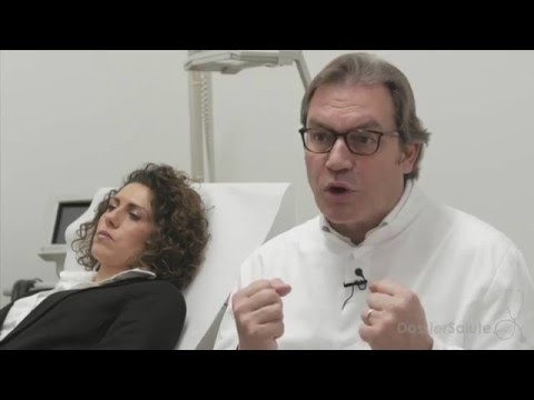 Il pigmentary nota su una faccia. ragione e trattamento Chiarificazione di lentiggini in salone prima di e poi