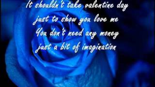 Paloma Faith - Romance is Dead w/lyrics