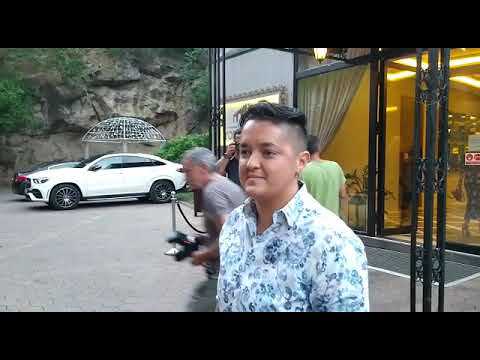 Marija Šerifović šokirana: Nisam znala da se Sadik Hasanović slikao sa Naserom Orićem!