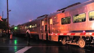 preview picture of video 'NJ Transit ALP 45DP 4504 in Hillsdale in HD'