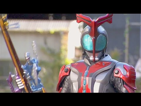 7. Kamen Rider Kabuto Hyper Form (Final Form Battle)