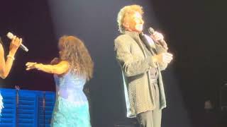 Can’t Take My Eyes Off Of You-Barry Manilow (Radio City Music Hall) 04/09/2025.