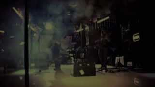 Los Hermanos Cuchillo en el Night Club Lipstick