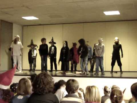 Holtkampschool toneel klas 5B 13-11-2009