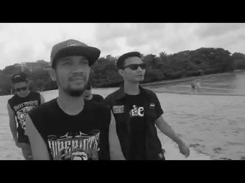 Superiots - Lepas Kendali (Official Video)