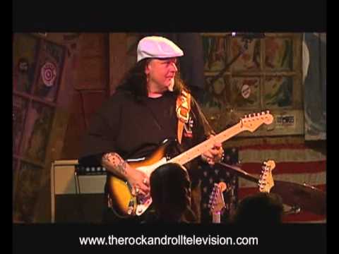SMOKIN' JOE KUBEK & BNOIS KING - My Heart's In Texas