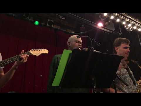 Malcolm Mooney - She Brings The Rain (Live at Union Pool, Brooklyn 2019)