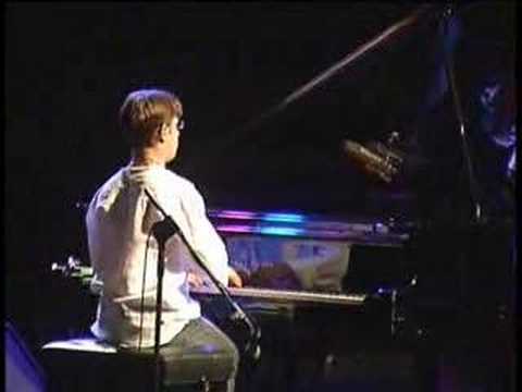 Tomer Bar - Piano, Yorai Oron - Bass, Eitan Itskovits :Drums, Yaron Mohar - Sax: "TeenAger 1"