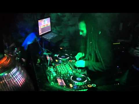 DAVLAD PRESENTS   ----   Dj M.E.G.