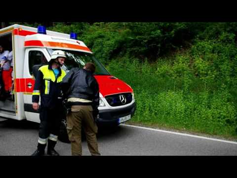 Motorradfahrer bei Unfall in Freudenberg schwer verletzt